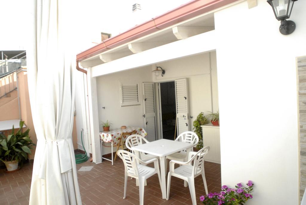 Casa Dei Furnari Collepasso Exterior foto