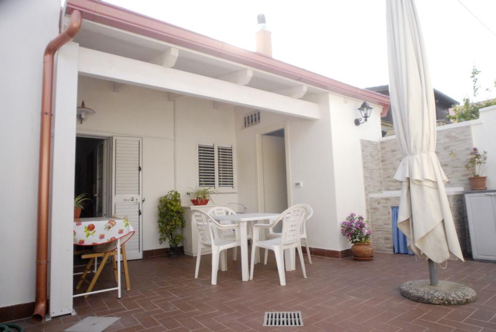 Casa Dei Furnari Collepasso Exterior foto